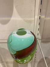 Lade das Bild in den Galerie-Viewer, Vase 19cm Höhe
