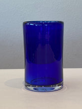 Lade das Bild in den Galerie-Viewer, Farbige Wassergläser
