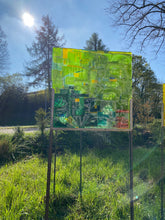 Lade das Bild in den Galerie-Viewer, Gartenstehlen Quadratisch
